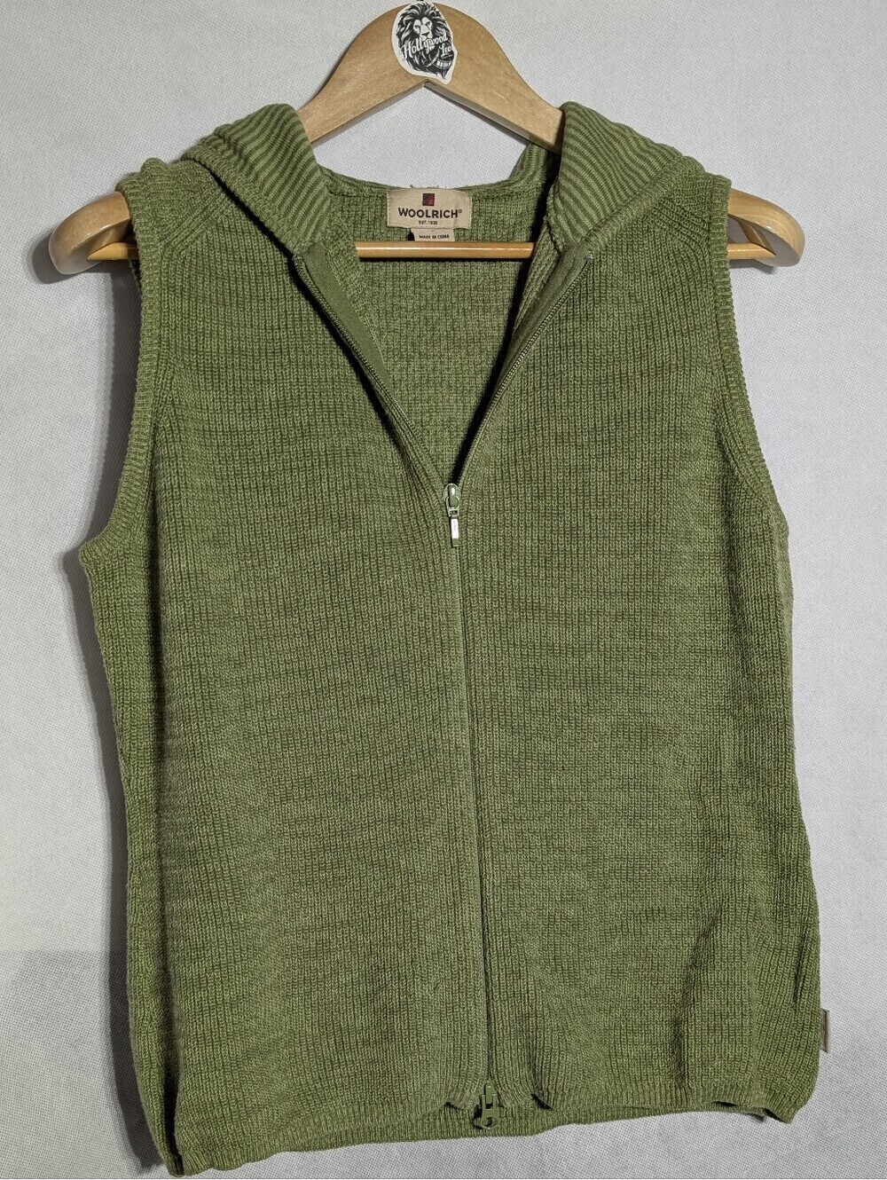 Woolrich Women’s Hooded Knit Zip Vest Olive Green Sleeveless Sweater L